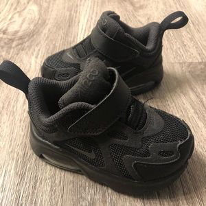 Infant Nike Air Black Sneakers size 4